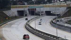 Tol Serbaraja Mulai Berbayar Hari Ini