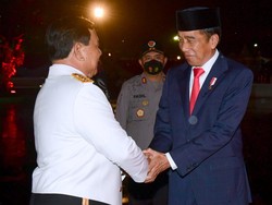 2 Kali Prabowo Hormat Saat Jokowi Bicara Jatah Menang Pilpres