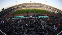 Diposisi ke-2 dipegang oleh Stadion Azadi di Iran. Stadion ini mempu menampung penonton sebanyak 100.116 kursi.