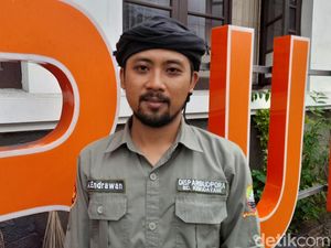 Mengenal 30 Naskah Kuno di Sumedang dari Seorang Filolog Mengenal 30 Naskah Kuno di Sumedang dari Seorang Filolog