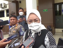Bupati Anne Bicara Fakta soal Lagu Selingkuh