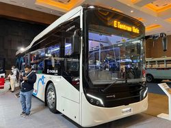 Ini Bus Listrik Karya Anak Bangsa, Disiapkan untuk KTT G20