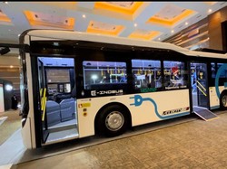 Wujud Bus Listrik Garapan Tentrem Siap Mondar-mandir di KTT G20