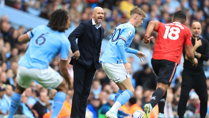 MANCHESTER, ENGLAND - OCTOBER 02: Manchester United manager Erik ten Hag during the Premier League match between Manchester City and Manchester United at Etihad Stadium on October 2, 2022 in Manchester, United Kingdom. (Photo by Simon Stacpoole/Offside/Offside via Getty Images)