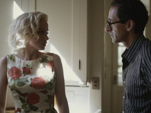 Film Blonde (2022) Blonde. L to R: Ana de Armas as Marilyn Monroe & Adrien Brody as The Playwright. Cr. Netflix © 2022