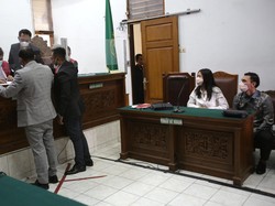 Pihak Steven Sebut Uang Rp 9,8 M Bukan Punya Jessica Iskandar Seutuhnya