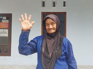 Kabar Baik dari Mbah Satinem Penjual Jeruk, Kini Sudah Punya Rumah Baru