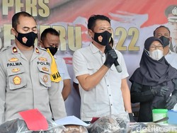 Tukang Bangunan di Tuban Diamankan Saat Transaksi Sabu 8 Gram