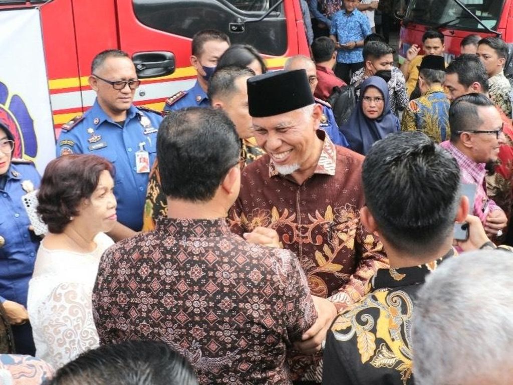 Pemprov Sumbar Kerja Sama dengan DKI Jakarta di 19 Bidang Pemprov Sumbar Kerja Sama dengan DKI Jakarta di 19 Bidang
