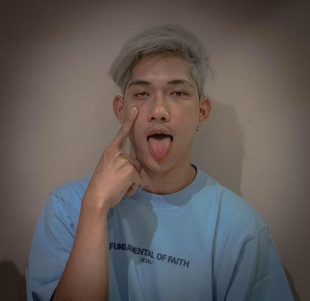 Prank youtuber Indonesia yang menuai hujatan/Foto: Instagram/ferdianpalekaa