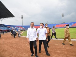Jokowi: FIFA Siap Bantu Perbaiki Manajemen Sepakbola Indonesia