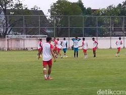 Bernardo Tavares Manfaatkan Jeda Liga 1 dengan Gembleng Fisik Pemain PSM
