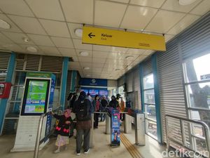 TransJakarta Terima 664 Aduan Penumpang Saldo Kartu Terpotong 2 Kali TransJakarta Terima 664 Aduan Penumpang Saldo Kartu Terpotong 2 Kali