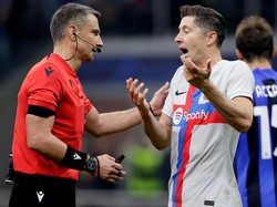 Merasa Dirugikan Wasit, Barcelona Akan Lapor UEFA