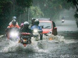 Mengenal Badai Vorteks, Penyebab Hujan Ekstrem di Wilayah Jawa
