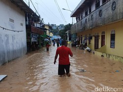 Batam Dilanda Banjir, Warga Minta Proyek Culvert Box Dihentikan