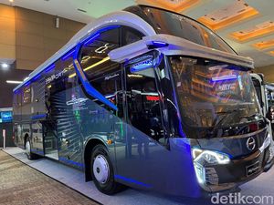 Belum Ada Aturannya, Bolehkah Bus Pakai Spion Kamera? Belum Ada Aturannya, Bolehkah Bus Pakai Spion Kamera?