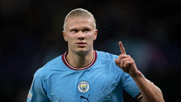 MANCHESTER, ENGLAND - OCTOBER 05: Erling Haaland of Manchester City celebrates scoring his second goal during the UEFA Champions League group G match between Manchester City and FC Copenhagen at Etihad Stadium on October 5, 2022 in Manchester, United Kingdom. (Photo by Visionhaus/Getty Images)