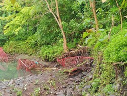 Dana Rp 6 M Bangun Jembatan Putus Mendoyo Masih Nyangkut di BNPB