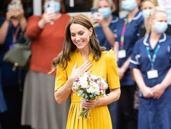 Gaya Kate Middleton Pakai Anting Rp 13 Juta, Terinspirasi Mitologi Yunani