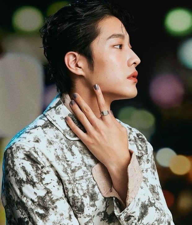 Lee Jongwon / Foto : Instagram.com/wonjong_ Lee Jongwon / Foto : Instagram.com/wonjong_