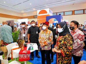 Mendagri Dukung Program Smart Kampung Banyuwangi Gerakkan Digitalisasi Desa Mendagri Dukung Program Smart Kampung Banyuwangi Gerakkan Digitalisasi Desa