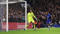 Chelsea lantas mencetak dua gol lainnya, yakni dari Pierre-Emerick Aubameyang pada menit ke-56 dan dari Reece James lima menit berselang.
