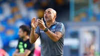 Musim masih panjang, mampukah Luciano Spalletti bawa Napoli terus berada di trek perburuan gelar juara? (Getty Images)