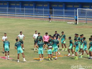Liga 1 Ditunda, Luis Milla Beri Pemain Persib Jatah Rehat