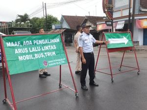 Sopir Truk Tangki BBM yang Terguling di Blitar Positif Nyabu Sopir Truk Tangki BBM yang Terguling di Blitar Positif Nyabu
