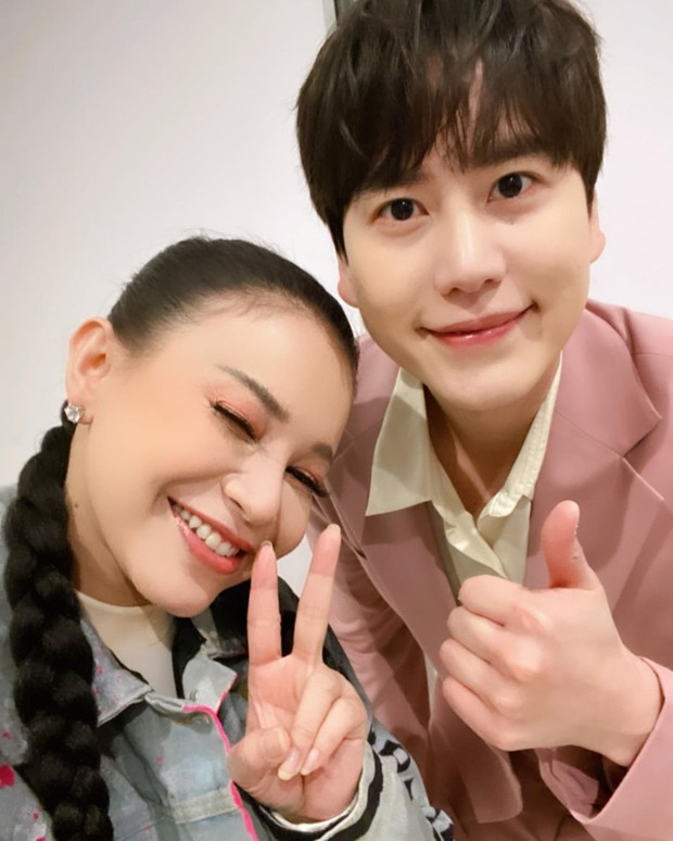 Potret Rossa bersama Kyuhyun