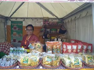 Rahasia Bisnis Camilan Luh Buleleng Raup Cuan Puluhan Juta Rupiah