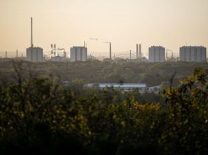 2023 RI Dirundung Awan Gelap, Dunia Usaha Masih Pede Meski Tetap Waspada