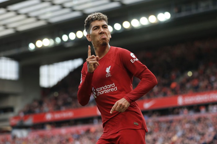 LIVERPOOL, ENGLAND - OCTOBER 01: Roberto Firmino of Liverpool celebrates after scoring their 1st goal during the Premier League match between Liverpool FC and Brighton & Hove Albion at Anfield on October 1, 2022 in Liverpool, United Kingdom. (Photo by Simon Stacpoole/Offside/Offside via Getty Images)