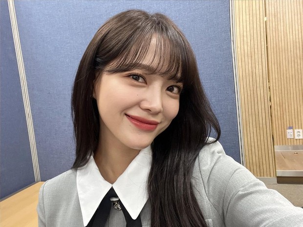 Sejeong / Foto : https://www.instagram.com/p/CTlb9P6FysO/ Kim Se Jeong