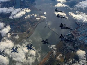 Semenanjung Korea Memanas, Jet-jet Tempur AS-Korsel Mengudara Semenanjung Korea Memanas, Jet-jet Tempur AS-Korsel Mengudara