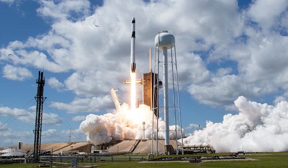 SpaceX dan NASA meluncurkan awak astronot yang berasal dari seluruh dunia ke Stasiun Luar Angkasa Internasional (ISS) dari Kennedy Space Center NASA di Cape Canaveral, Florida, Amerika Serikat, Rabu (5/10/2022).
