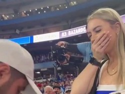 Viral Pria Lamar Pacar di Pertandingan Basket, Endingnya Ditampar Karena...