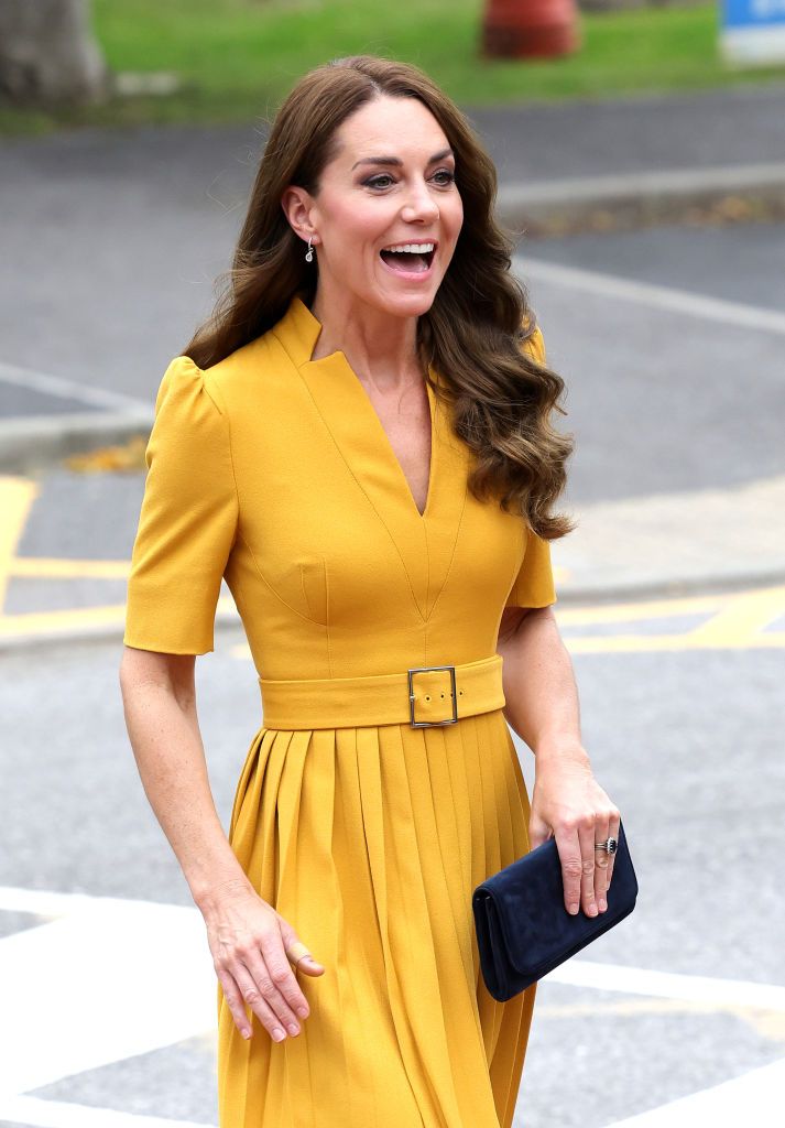 GUILDFORD, UNITED KINGDOM - OCTOBER 05: (EMBARGOED FOR PUBLICATION IN UK NEWSPAPERS UNTIL 24 HOURS AFTER CREATE DATE AND TIME) Catherine, Princess of Wales visits the Royal Surrey County Hospital's Maternity Unit at the Royal Surrey County Hospital on October 5, 2022 in Guildford, England. During her visit to the hospital's maternity unit, which delivers and cares for around 3,000 babies per year, the princess heard about the holistic support it provides to pregnant women and new mothers to ensure they receive the best possible care throughout and beyond their pregnancies. (Photo by Max Mumby/Indigo/Getty Images)