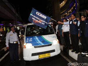 Anies Resmikan Implementasi Tarif Integrasi Antarmoda Jak Lingko Anies Resmikan Implementasi Tarif Integrasi Antarmoda Jak Lingko