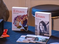 Autobiografi Annie Ernaux Rajai Toko Buku New York