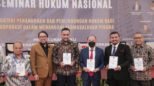Boris Tampubolon Luncurkan Buku Strategi Menangani Perkara di Pengadilan