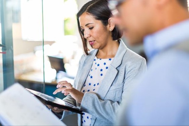 Ilustrasi menjawab dengan runut/ Foto: Pinterest.com/ Entrepreneurmedia gambaran menjawab pertanyaan dengan runut saat interview tanpa bertele-tele