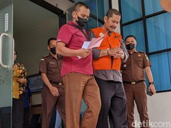 Kejari Tahan Kepala Bakesbangpol Bondowoso karena Kasus Korupsi Dana KUBE