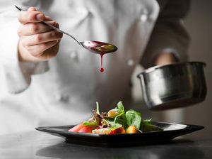 Kenapa Ya Rasa Makanan di Restoran Rasanya Lebih Enak?