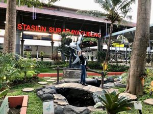 Biar Gak Kena Tegur, Cek 5 Aturan Berfoto di Area Stasiun Kereta Api! Biar Gak Kena Tegur, Cek 5 Aturan Berfoto di Area Stasiun Kereta Api!