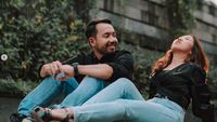 7 Potret Kiky Saputri dan Pacar yang Disebut Prewedding