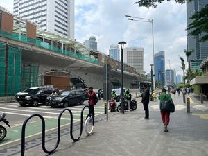 Halte Bundaran HI Disebut Halangi Cagar Budaya, Ini Komentar Warga