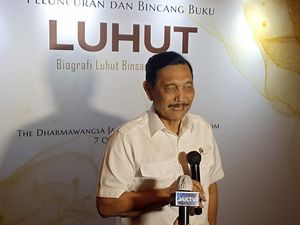 Luhut Pandjaitan Luncurkan Buku Biografi LUHUT