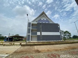 Penggunaan Motif Batik Masagi di Gedung IPB Sukabumi Diduga Tak Berizin